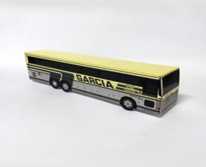 Ônibus Trinox 